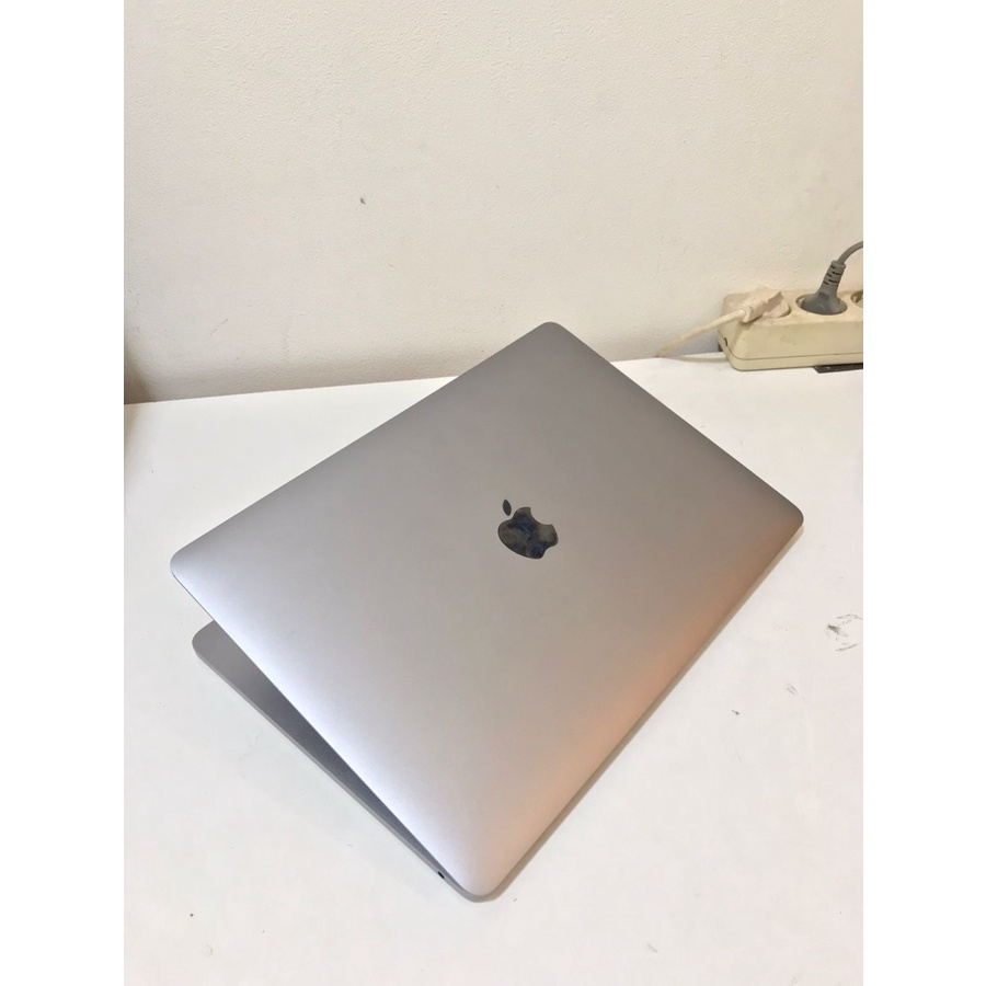 (FREE CASE) Macbook Pro Touchbar 13&quot; 2019 Second original 100% HARGA EKONOMIS - 8/128 i5 16/512GB i5 i7 FULLSET