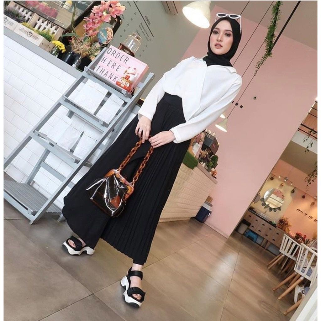 DISKON - ANETA PLEATS SKIRT