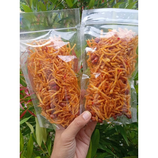 

PROMO kentang Mustofa mix Kacang keripik kentang kering kentang kentang balado cemilan kentang kentang pedas