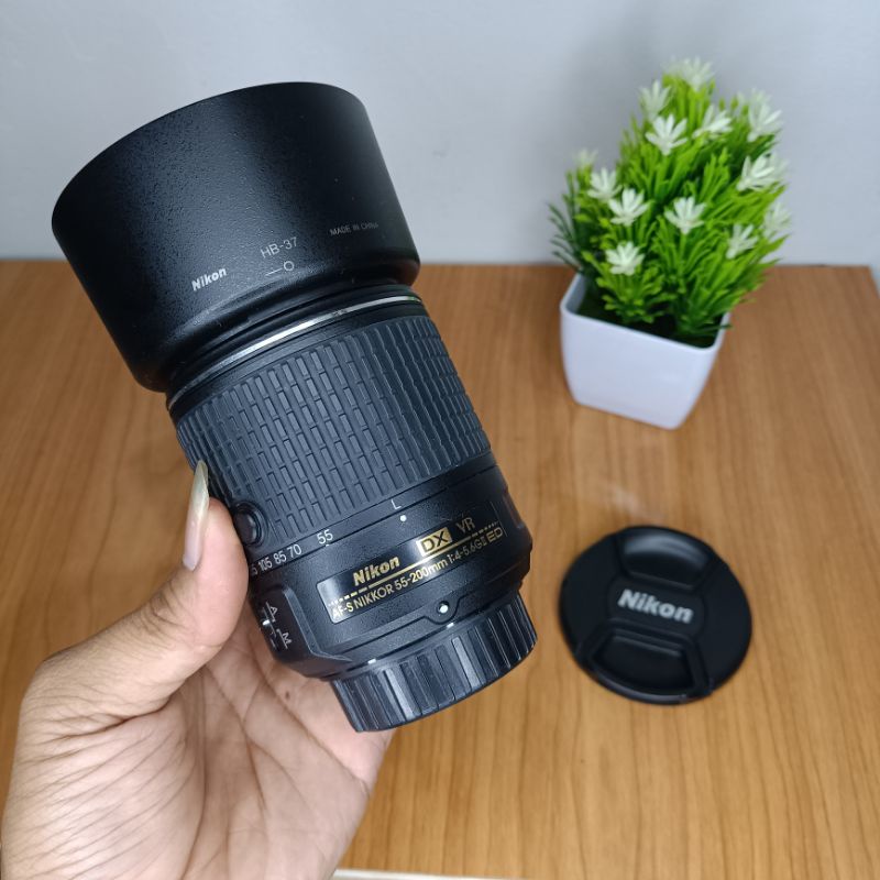 Nikon 55-200mm VR / Lensa nikon afs 55-200mm VR II