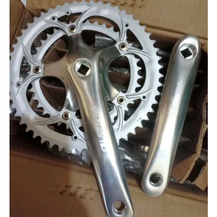 Avand Crank Sepeda Roadbike Balap Road Bike Double Merk Avand 53t 39t Hitam 52t 42t Silver 53 39 T &amp; 52 42 T Gir Tengah Rotel