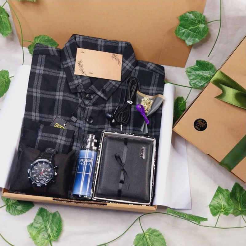 

Hampers Cowok | Kado Ulang Tahun | Hampers Ulang Tahun | Hampers Kado Ulang Tahun| Gift Box Birthday