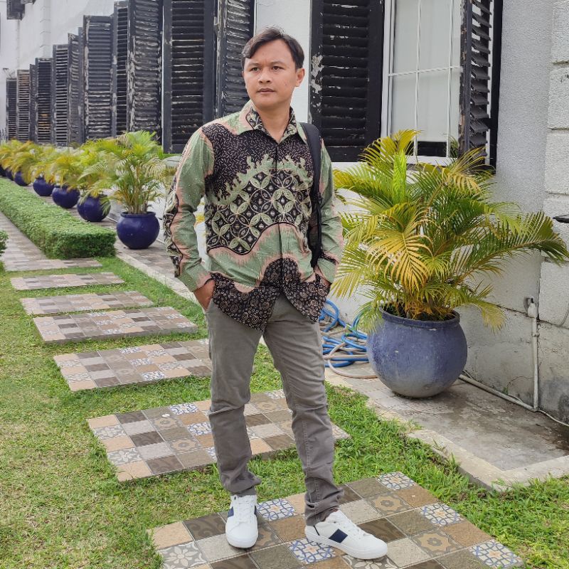 Batik Pria Slimfit Slim Fit Hijau Sage Green Terbaru
