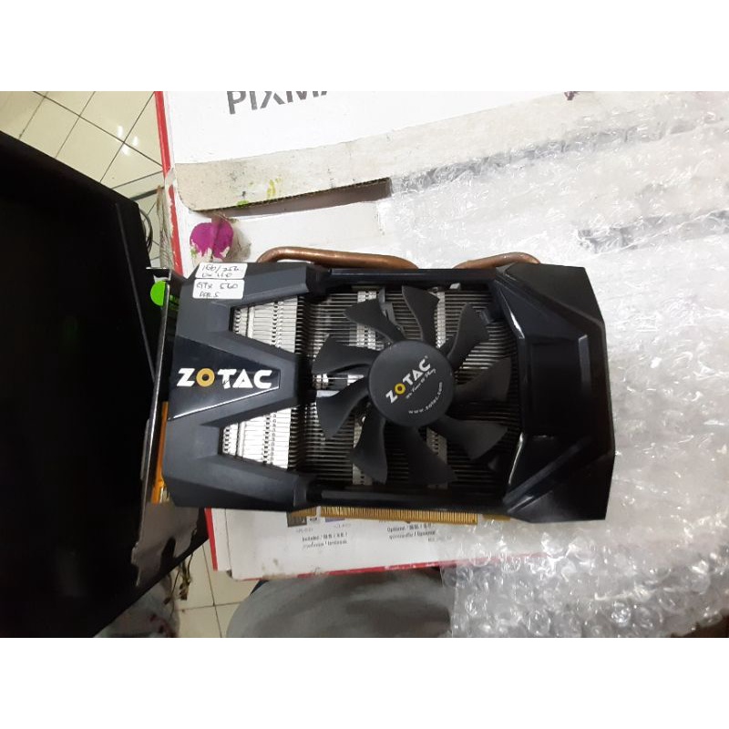 vga card gtx 560 1GB 256 bit ddr5