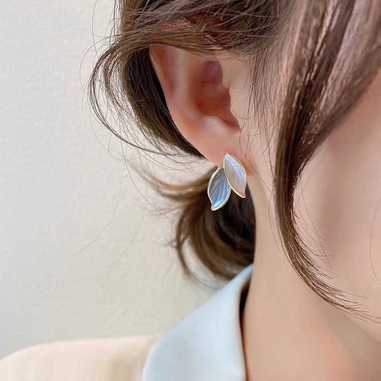 Anting Tusuk Daun Elegan Untuk Wanita Bohemian Piercing Hypoallergenic Earrings Aksesoris Perhiasan