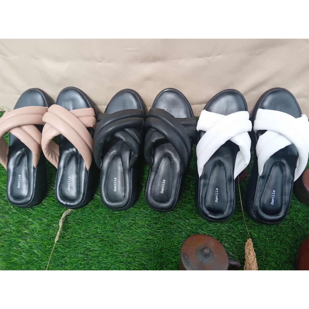 sandal wanita ka listy .platfrom