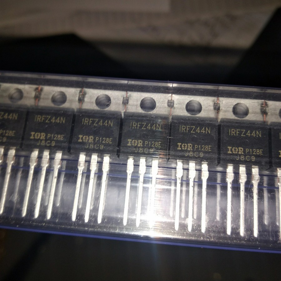 Transistor Mosfet IRF740 IRF3205 IRFZ24N IRFZ44N IRF540N BU406 - IRF540 IRFZ44 Original To-220