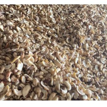 

Spesial Kacang mede pecahan 2,4,6 berat 1kg mentah, kacang mede pecah murah 1kg Mentah .,,.,.,