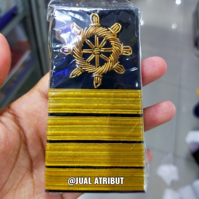 

EVOLET PELAUT PELAYARAN PDH STRIP 4 LOGO KEMUDI