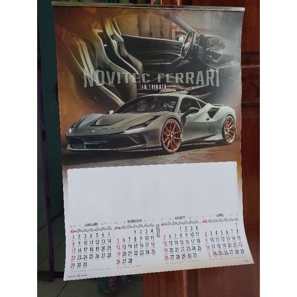 

kalender dinding 2023 motif mobil Ferari