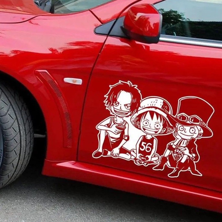 &quot;One Piece&quot; Kartun Stiker Mobil Reflektif Luffy Sabot Ace Duduk Stiker Kaca Depan Pintu Mobil Stiker Dua Dimensi Kreatif Decal Tahan Air