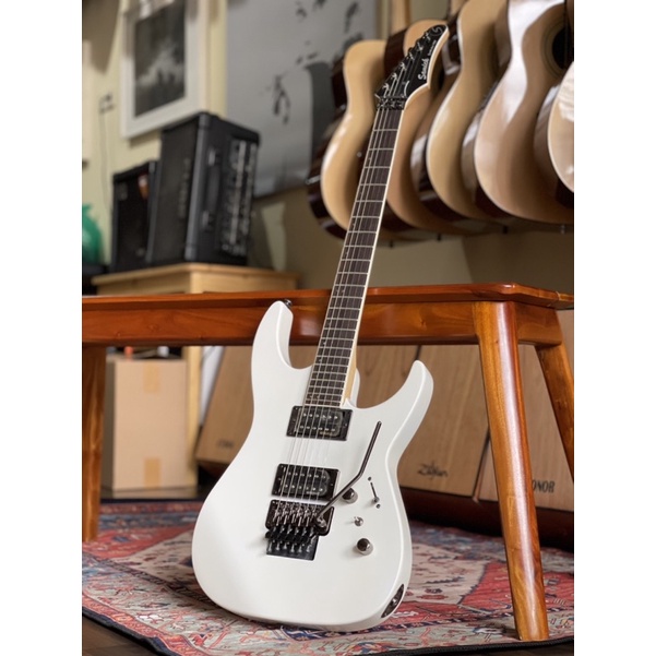 Gitar Listrik samick NSHG 100-FR (Flody Rose Tromolo) WHITE COLOUR