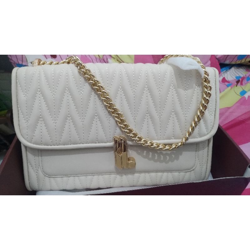 amour bag heylocal local id