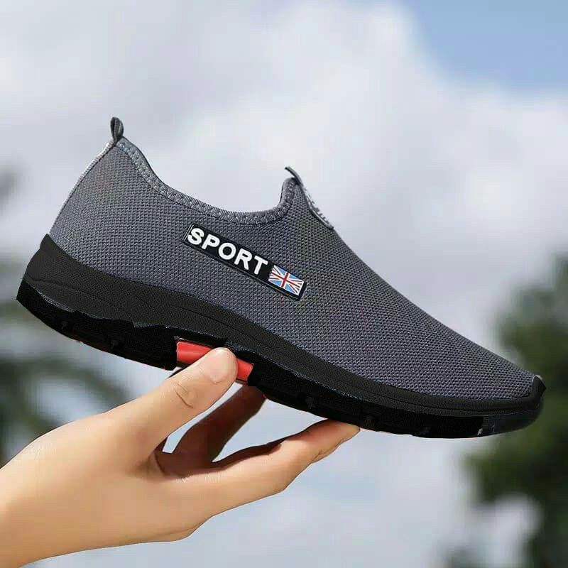 SEPATU SLIP ON PRIA FASHION
