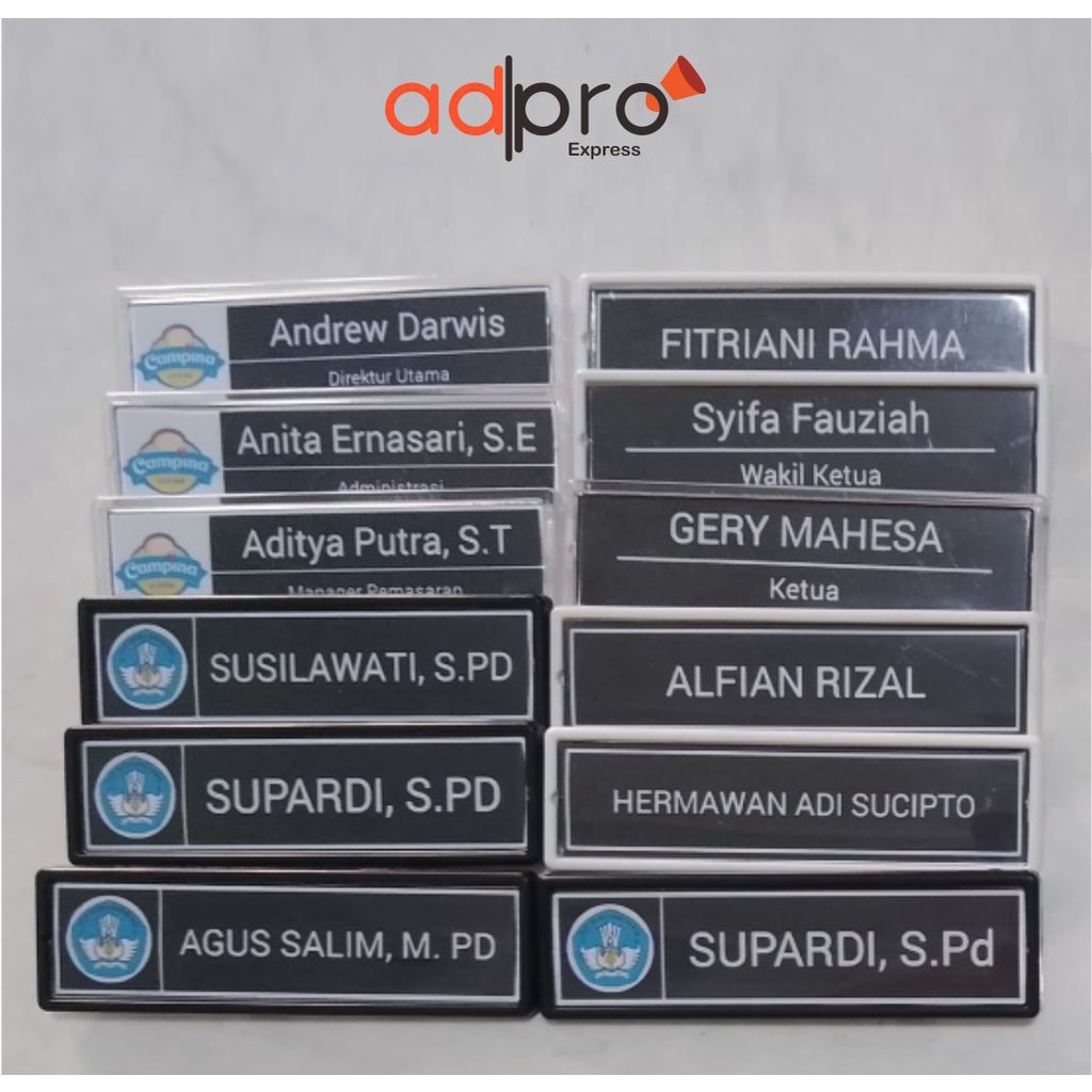 

Name Tag / nama dada / nama Dada Akrilik / Nama dada resin