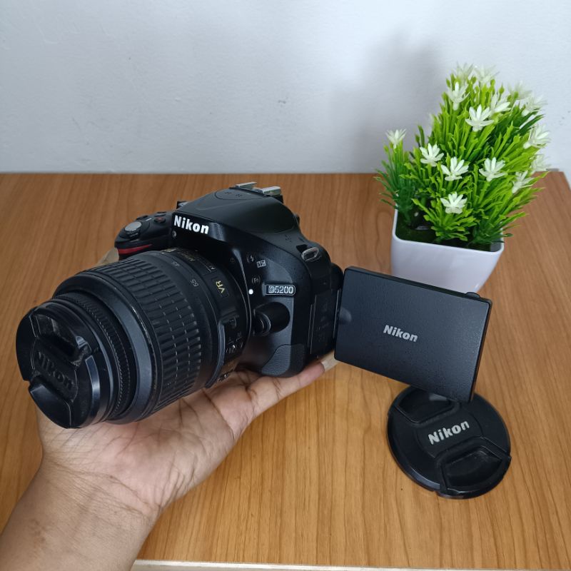 DSLR NIKON D5200 / NIKON 5200 TERMURAH