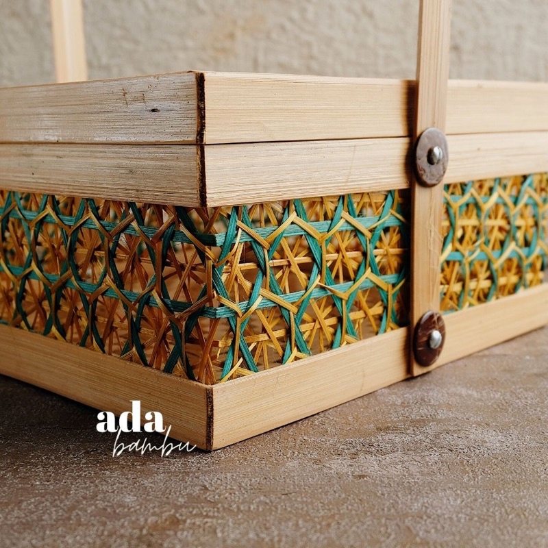 besek bambu | besek lebaran | kotak hampers