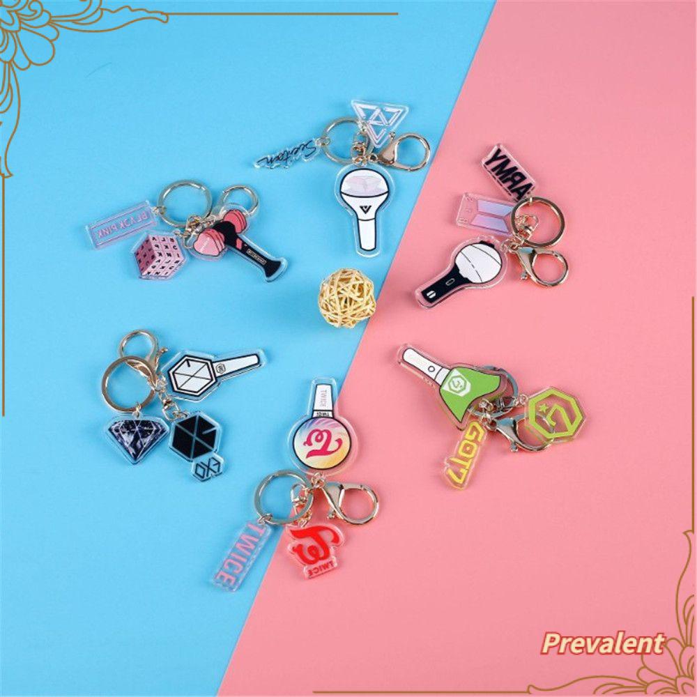 Preva Gantungan Kunci New TWICE Gift Akrilik