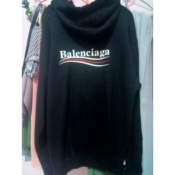 Harga hoodie balenciaga on sale original