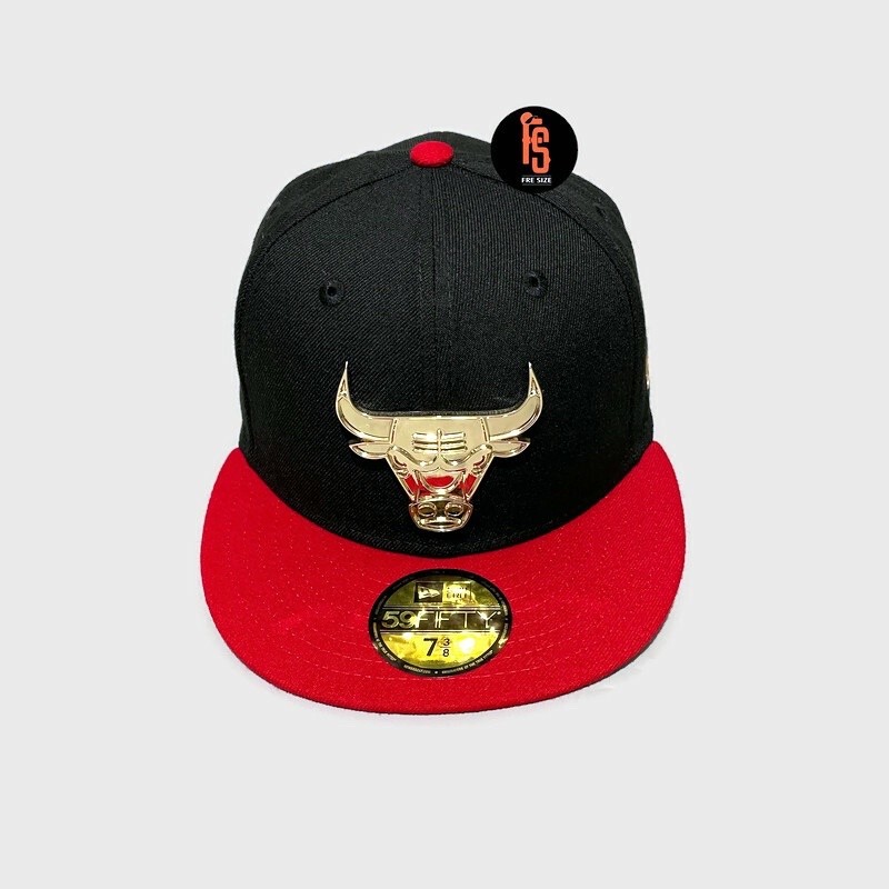 TOPI NEW ERA ORIGINAL 5950 METAL CHICAGO BULLS BLACK RED GOLD