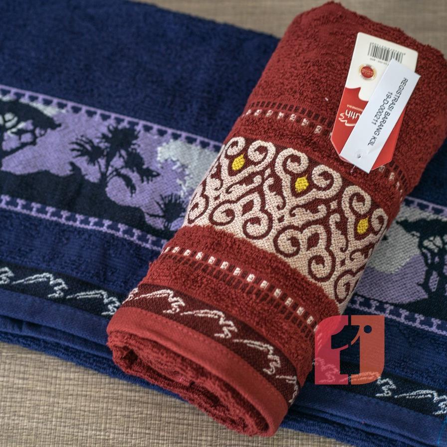 Terlaris Handuk Merah Putih Motif 50 x 100 CM Handuk Mandi Tangan Souvenir Motif Bordir