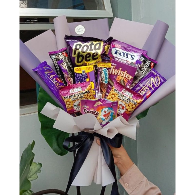 Bouquet Snack Serba Ungu