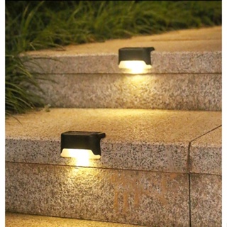 Lampu Taman LED Sensor Cahaya Otomatis Tenaga Surya / Lampu Tangga Tembok Outdoor Solar Cell Sensor Otomatis