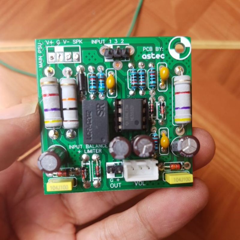 Limiter Audio + input Balance Anti sember by Astec