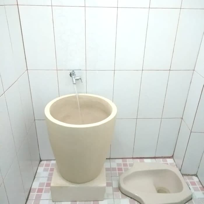 Bak Gentong Air Natural Untuk Dekorasi Unik Kamar Mandi