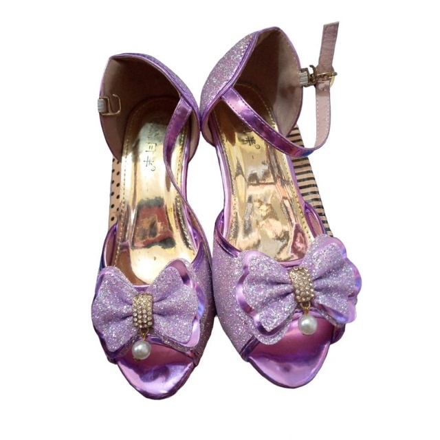 sepatu kaca anak perempuan