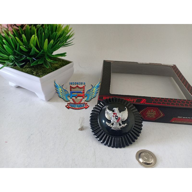 Tanda Jabatan Lurah Kecil Hitam Magnet