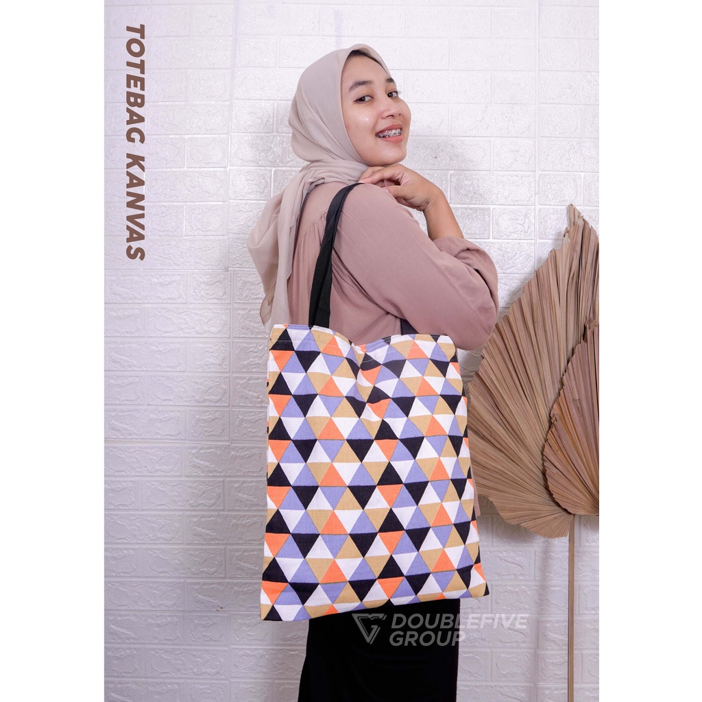 Totebag Wanita - Tote Bag Resleting - Tote Bag Kanvas - Tote Bag Pria - Totebag Wanita Kanvas Motif