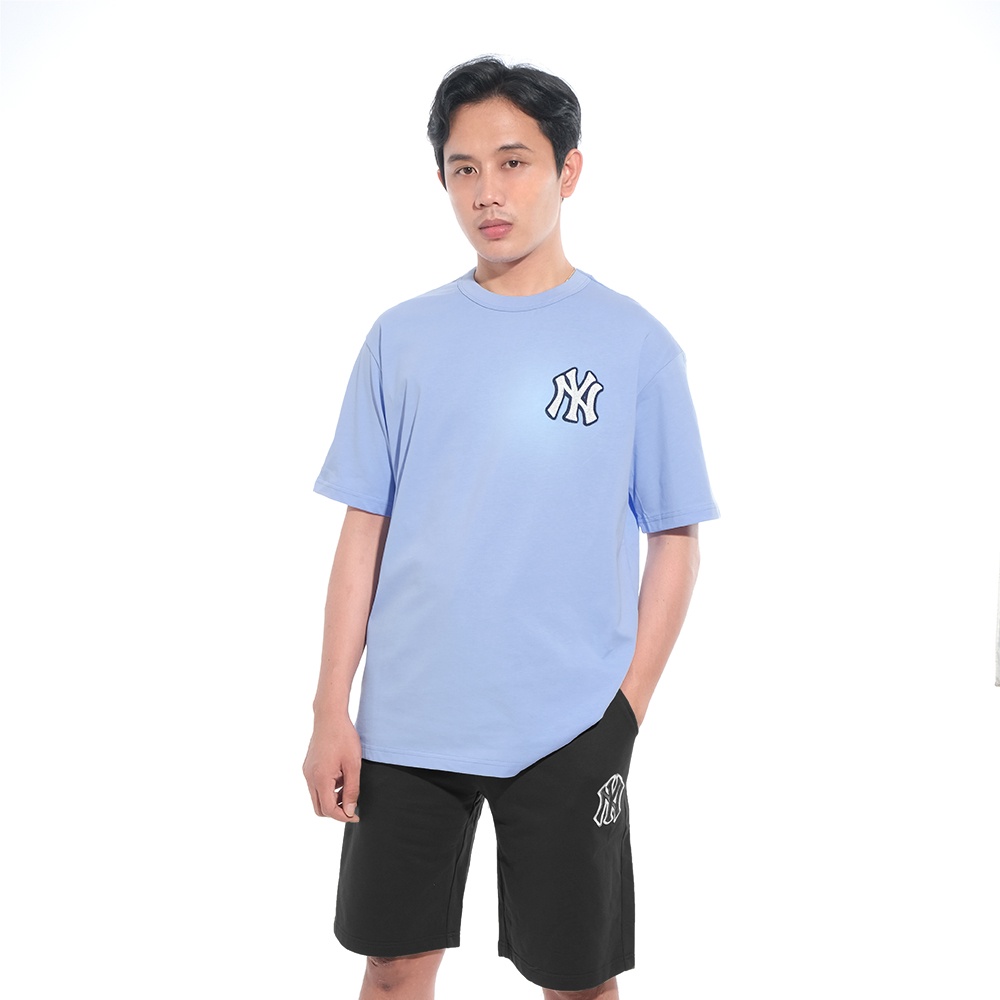 M7B NY Yankees Back Monogram Logo T-Shirt Light Blue