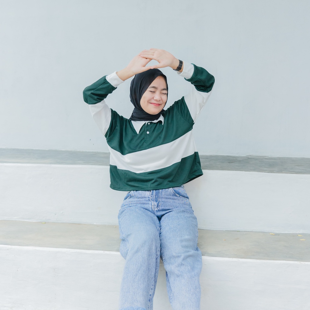 Laura Kaos Crop Top Oversize Basic