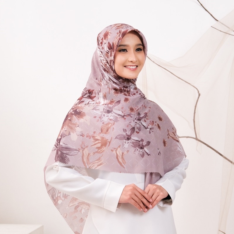 JILBAB SEGIEMPAT MOTIF CANTIK