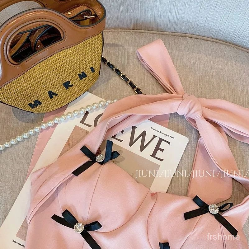 Busur manis pedas menggantung leher pendek atasan pendek wanita senior rasa Prancis 2022 pakaian dal