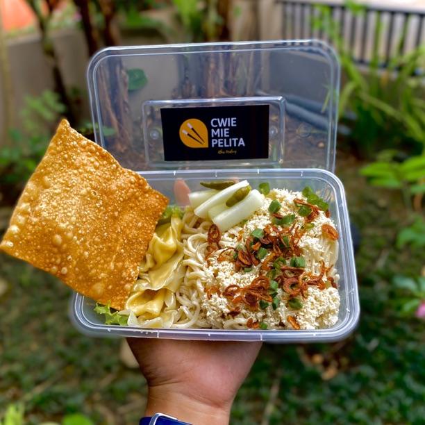 

➥ CWIE MIE PELITA Malang ソ