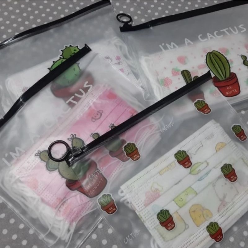 Masker Kids dengan pouch tempat masker isi 10pcs masker anak