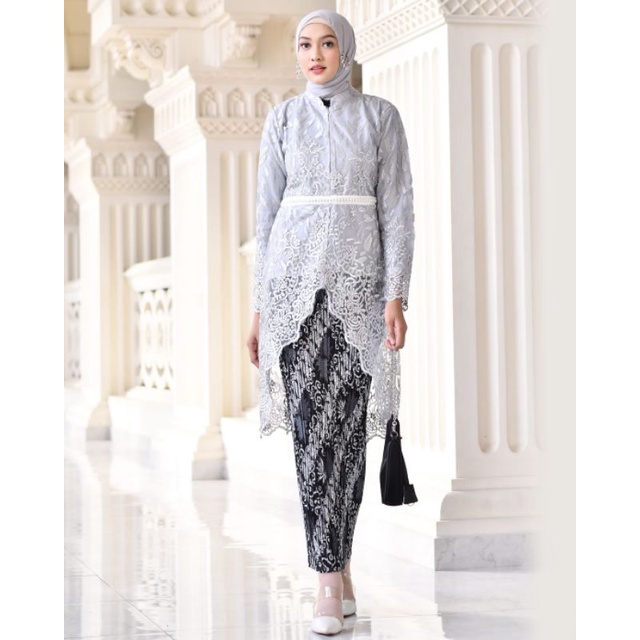 TUNIK KEBAYA LESTI KEJORA KOMBINASI PAYET MUTIARA MODERN TERBARU| SET KEBAYA PESTA| KEBAYA KONDANGAN| KEBAYA BROKAT| KEBAYA| KEBAYA TILE| SET KEBAYA WISUDA| STELAN KEBAYA WANITA