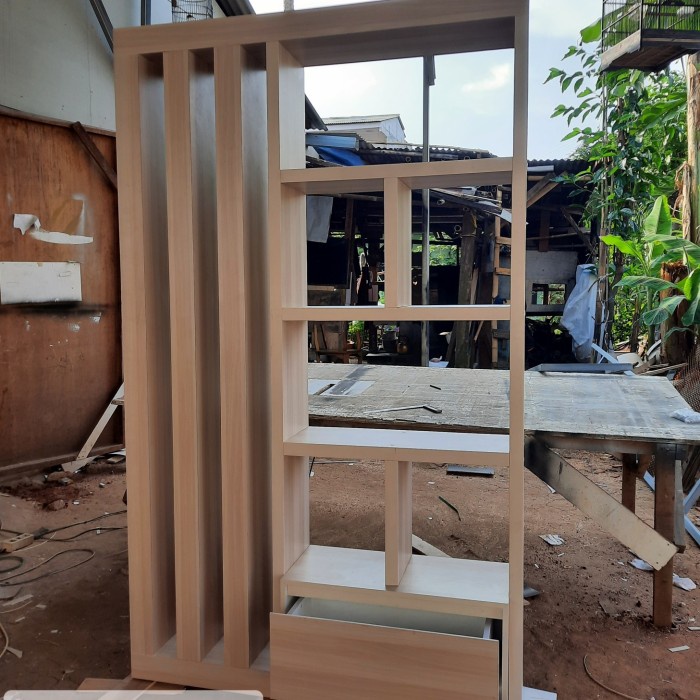 partisi skat sket ruangan minimalis modern hpl