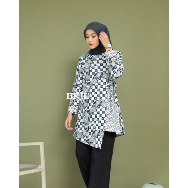 Tunik Batik Wanita Lengan Panjang Tali Samping Motif Kotak