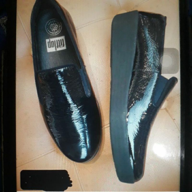 sepatu fitflop