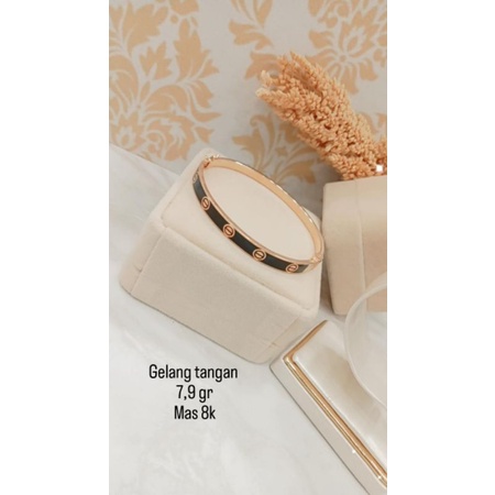 gelang oval Cartier list hitam Emas 8k (375%)
