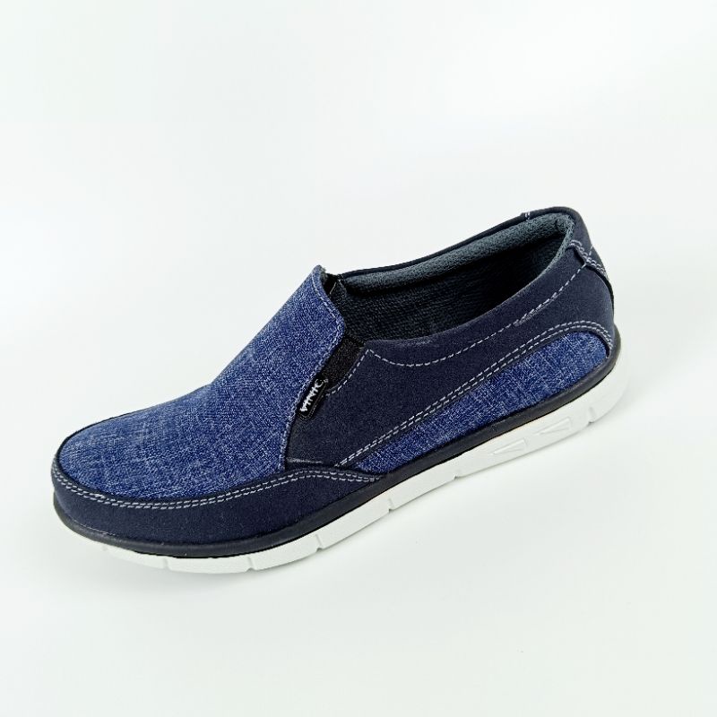 Sepatu Santai Slip On Pria Casual Navy Kulit Vinic V 14