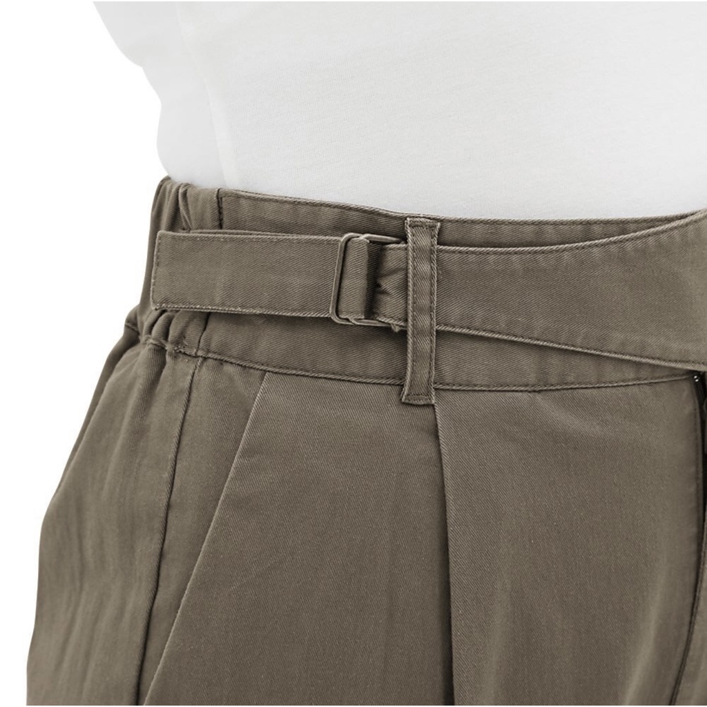 GU belted denim pants