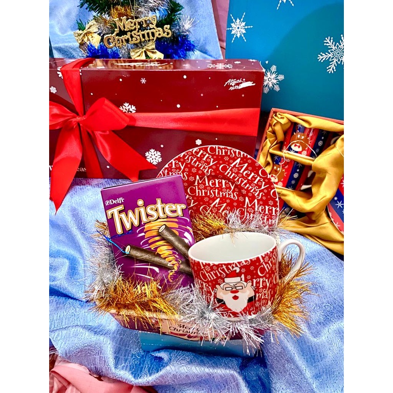 

hampers medan cangkit natal snack parcel medan