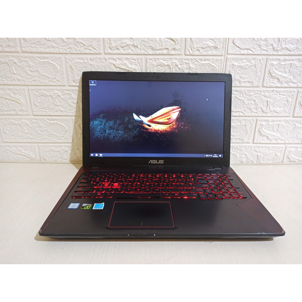 Asus Baby ROG FX553VD Core i7 7700HQ Nvidia GTX1050 Laptop Bekas Second Gaming Gen7 GTX 1050 GL553VD