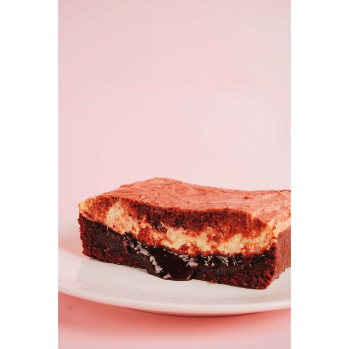 

Fudgybro Red Velvet Brownies Regular Size Tx0388
