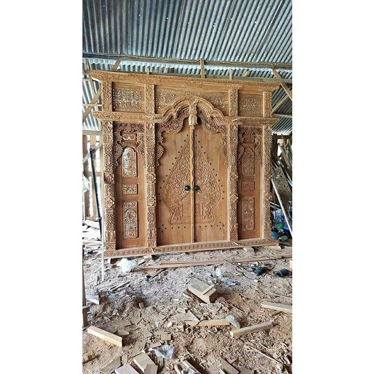 pintu gebyok ukir jati jepara motif pintu ukir wayang ukuran 3 meter