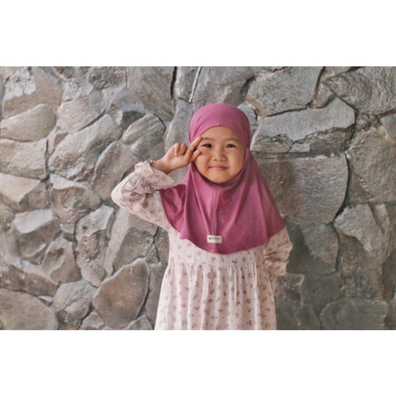 Bergo Anak Zeva bahan spandex rayon premium